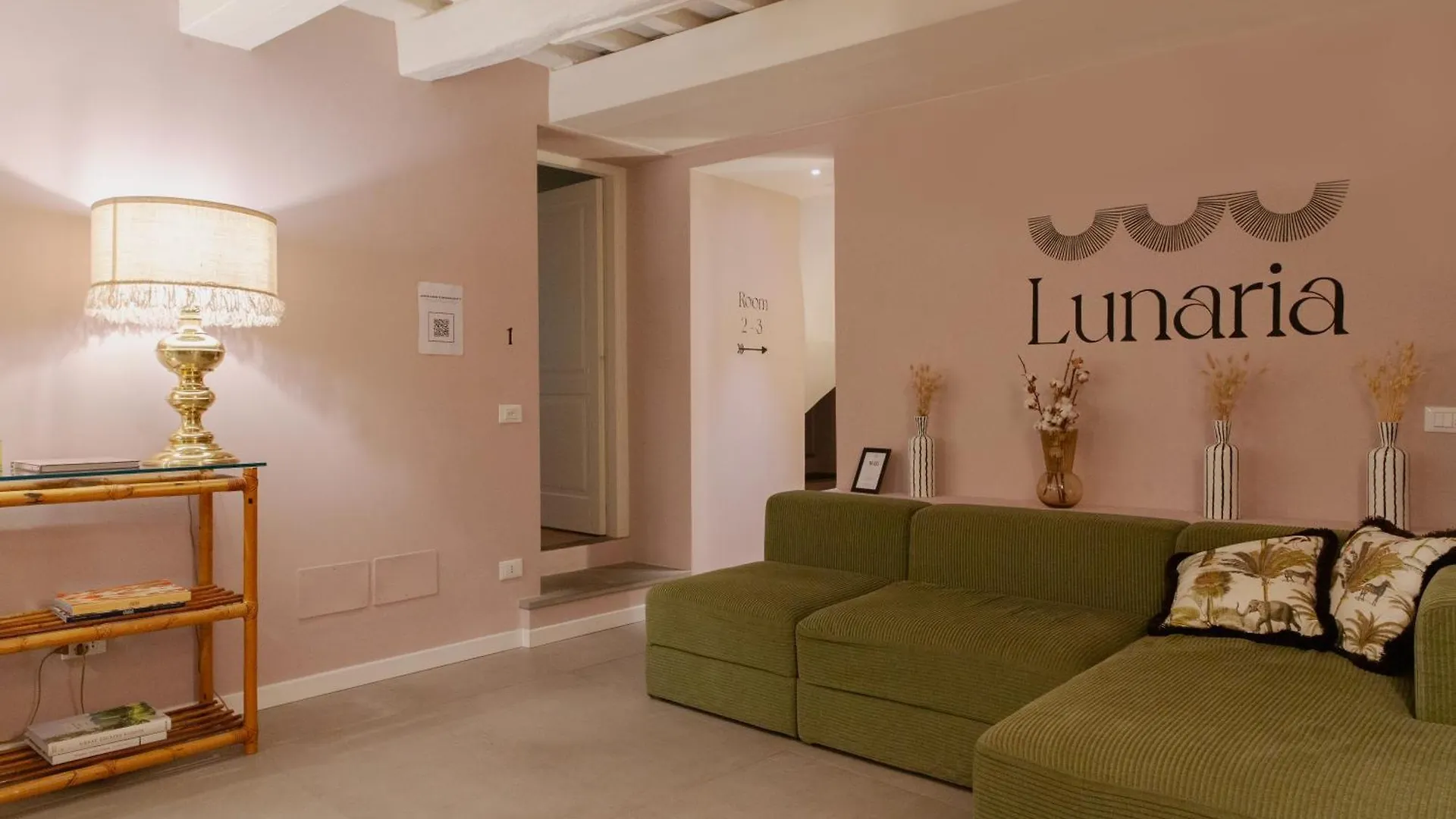 Bed & Breakfast Lunaria Suites - Fyodor Dostoyevsky'S House Florence Italië